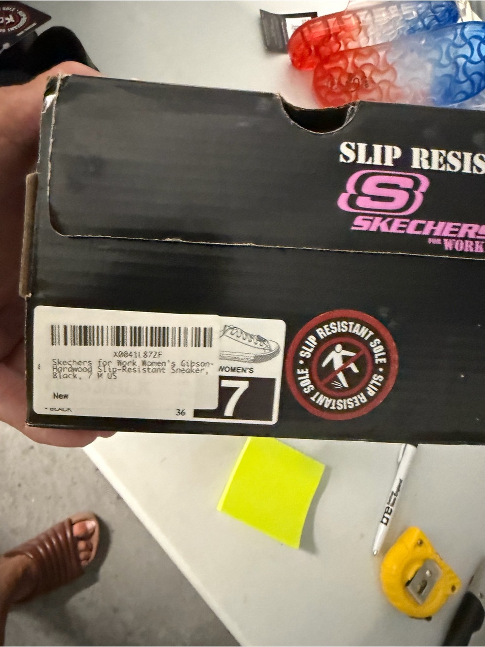 Skechers women’s size 7 slip resistant work shoes, black new inbox
